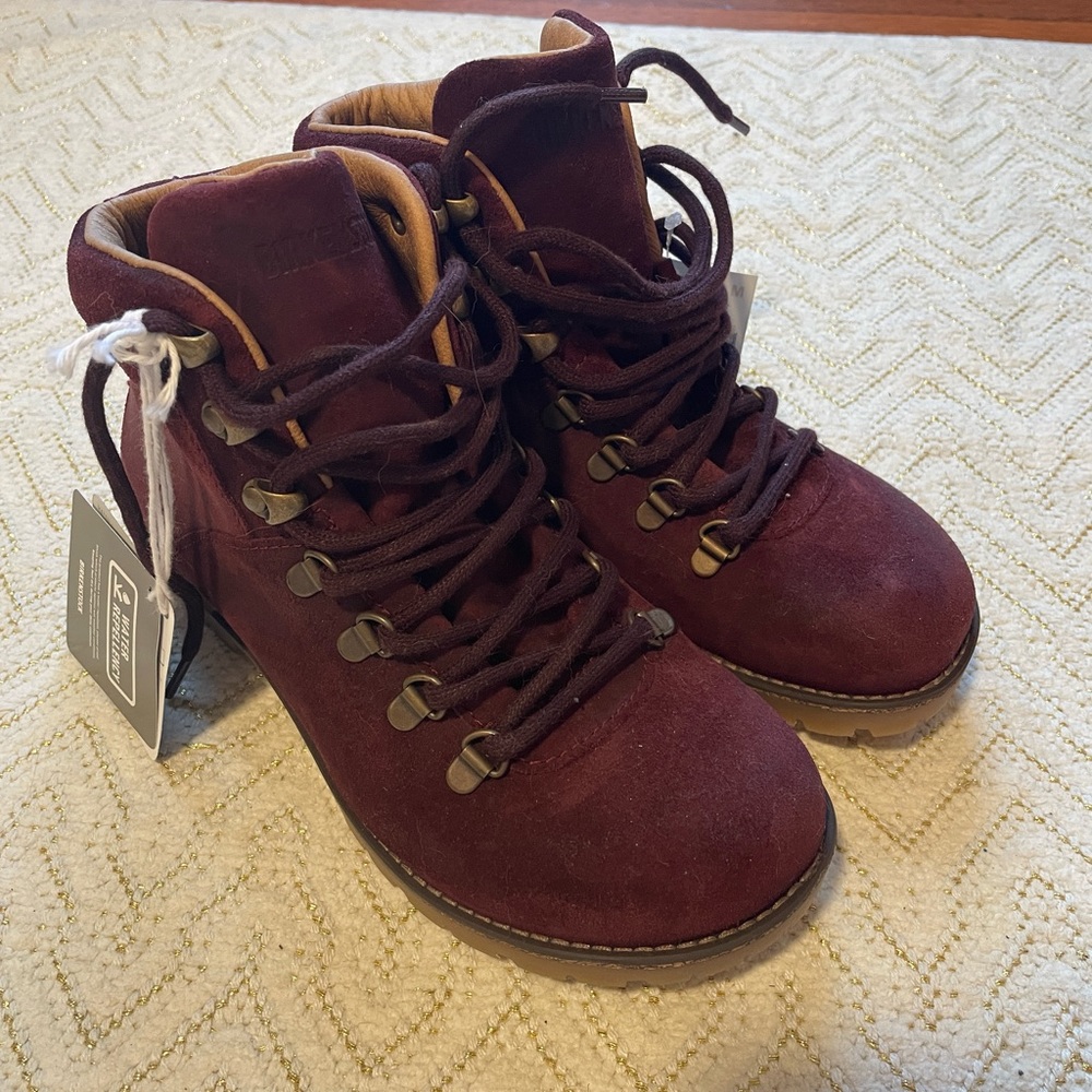 Birkenstock boots NWT